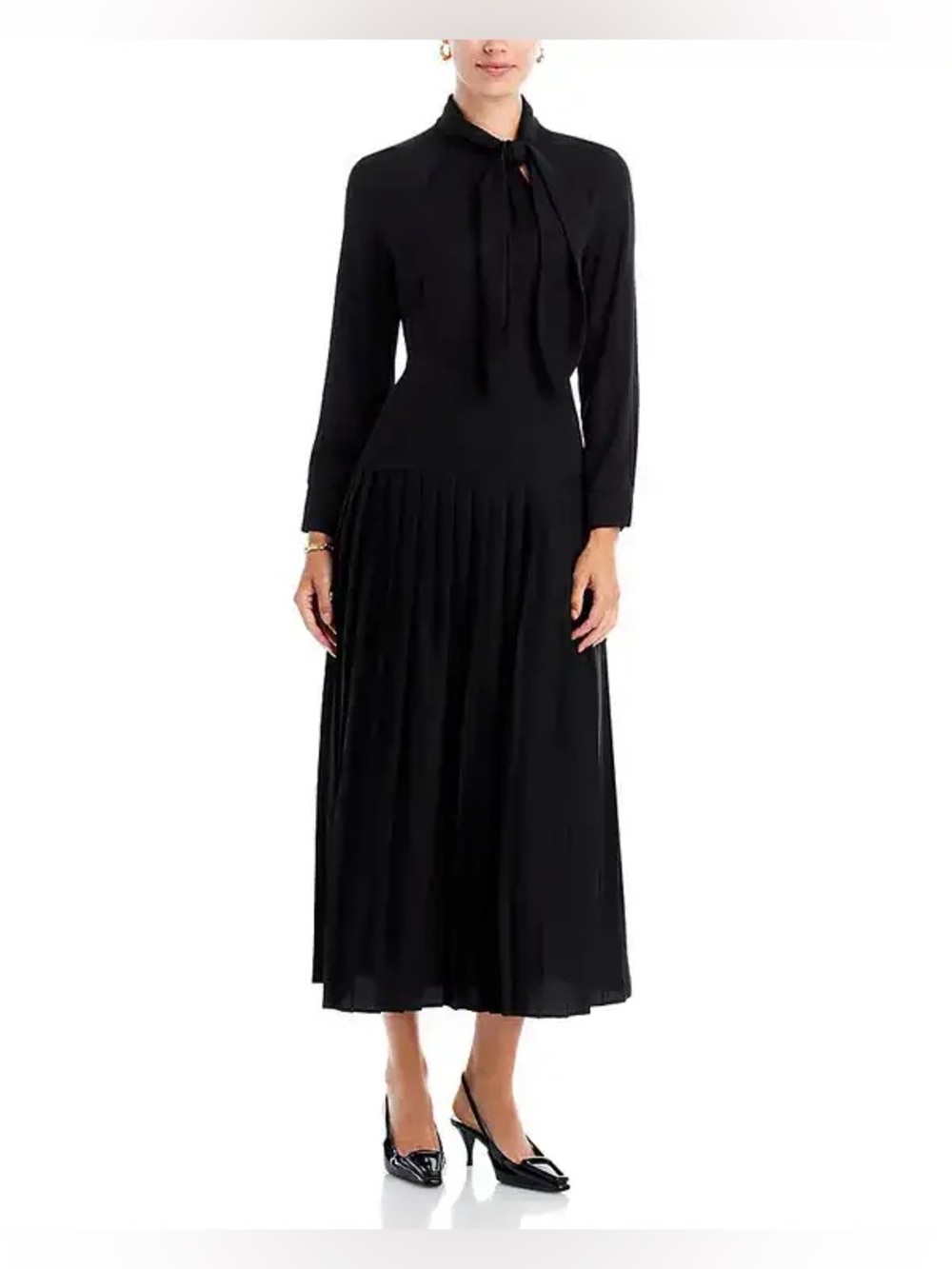 $398 Misook

Pleated Tie-Neck Maxi Dress size XL